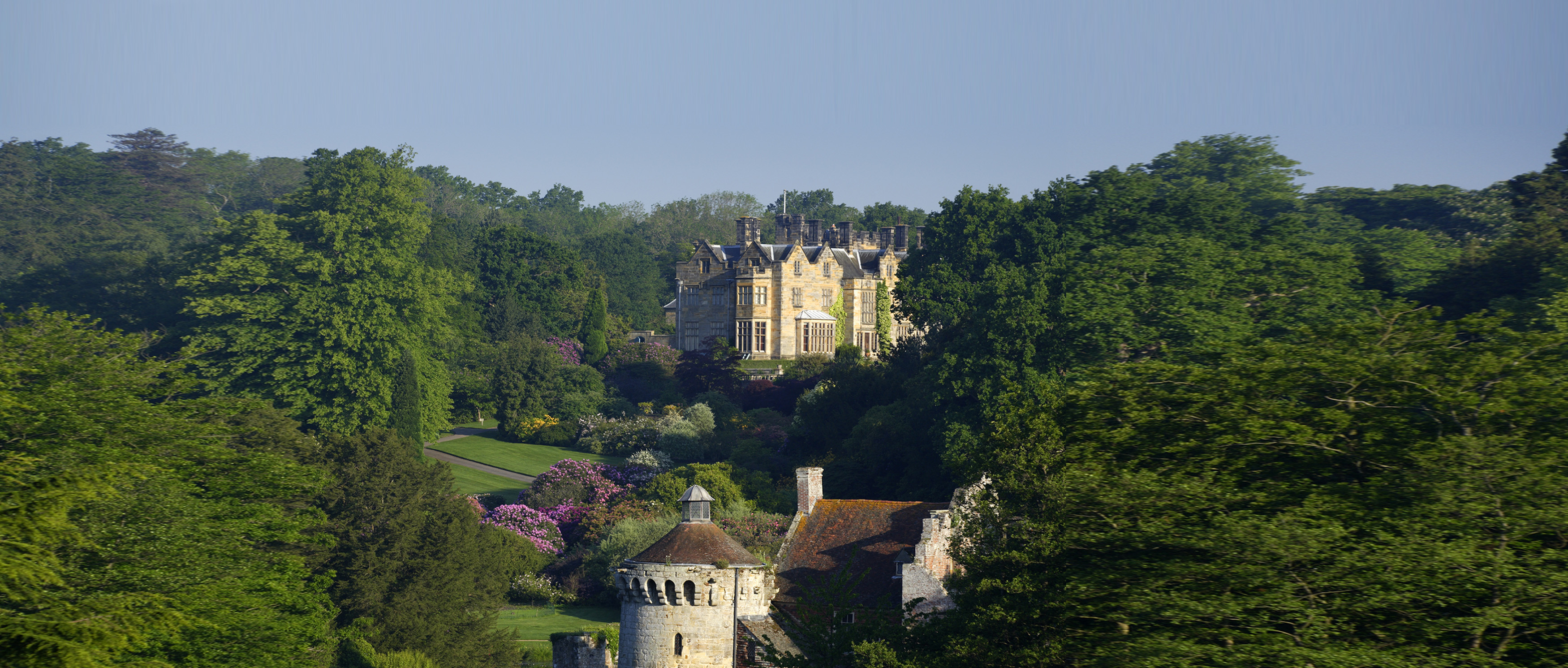 Scotney Castle
